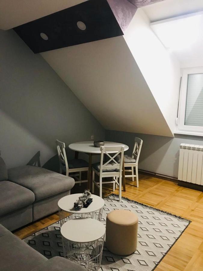 Apartman Jela Nova Varos Exterior photo