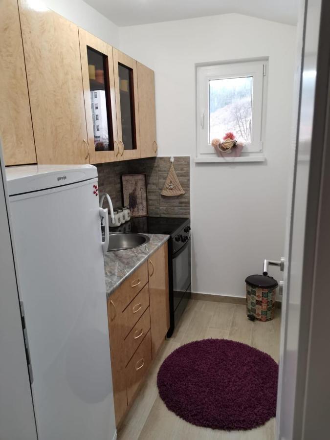 Apartman Jela Nova Varos Exterior photo